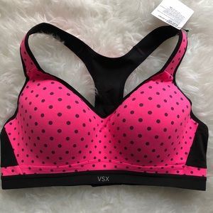 Victoria’s Secret Incredible Sports Bra brand new